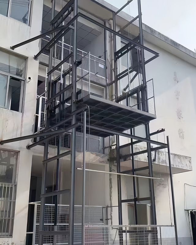 雙軌貨梯
