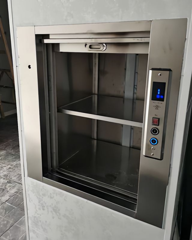 傳菜機